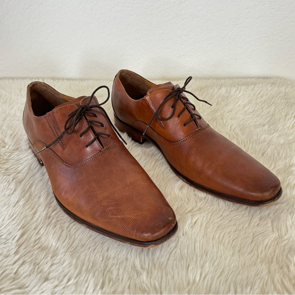 ALDO Men’s Brown Leather Dress Shoe - Picture 3 of 10